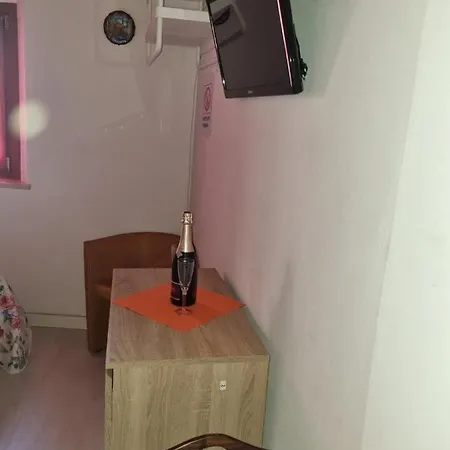 Monolocale In Centro Storico A גראדו